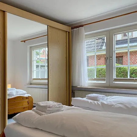 Manuela Eg, Halligweg * Wyk auf Föhr